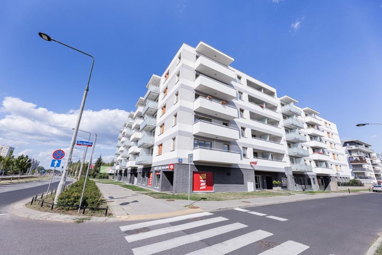 Fajny Apartament Z Parkingiem, Obok Metra. Варшава Екстериор снимка